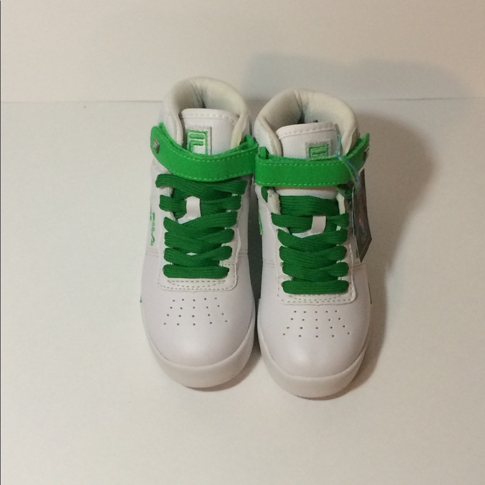 Fila Vulc kids basketball shoe